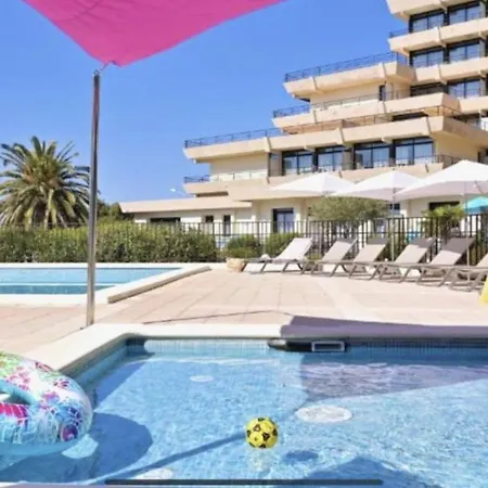Appartement T2 Avec Piscine Chauffée - Vue Exceptionnelle Sur La - Parking&wifi - à 50m Ajaccio (Corsica)