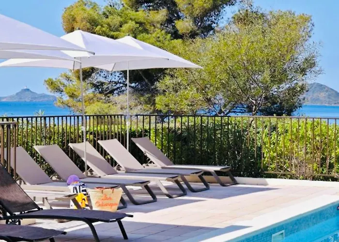 T2 Avec Piscine Chauffee - Vue Exceptionnelle Sur La - Parking & Wifi - A 50m Ajaccio (Corsica)
