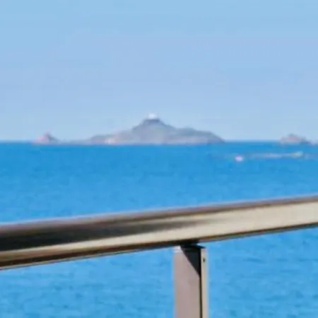 Les Calanques Route Des Sanguinaires- Piscine - Parking & Wifi Gratuit -