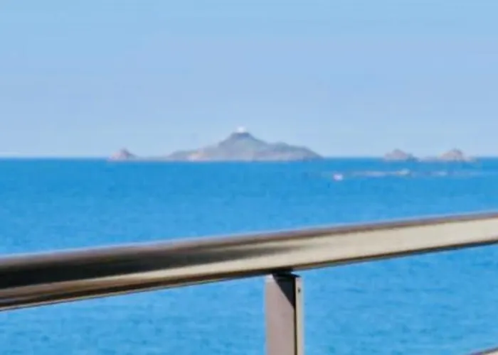 T2 Avec Piscine Chauffee - Vue Exceptionnelle Sur La Mer - Parking & Wifi - Plage A 50M